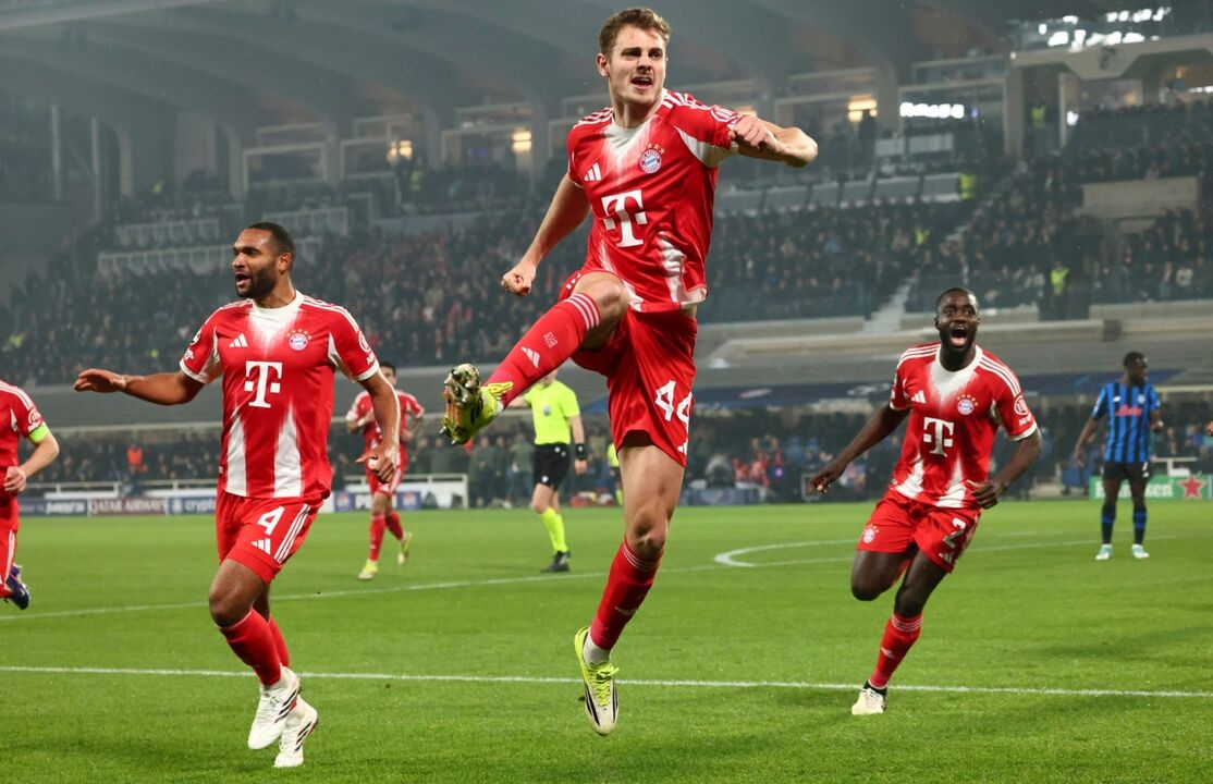 Josip Stanisic, jogador do Bayern, é exemplo da academia bávara.
