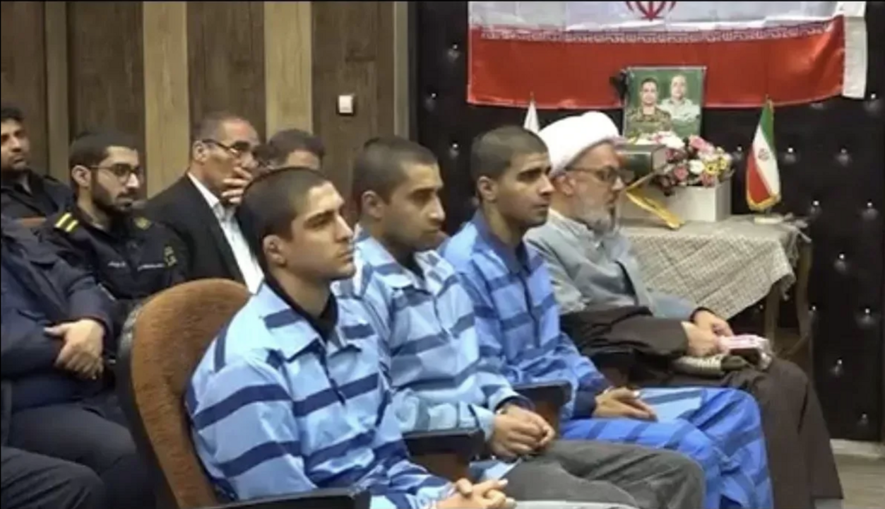 Saleh Mohammadi, Mehdi Ghasemi e Saeed Davoudi enforcados pelo regime iraniano