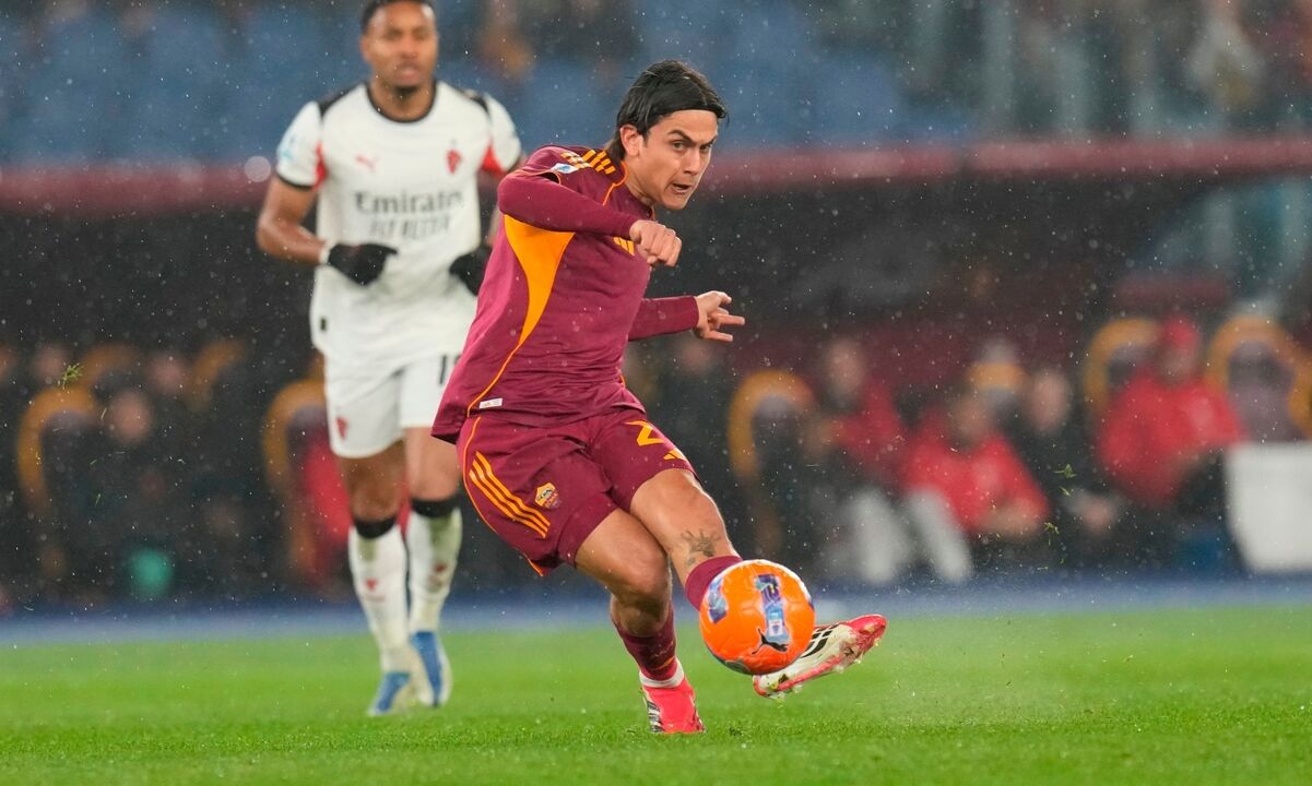 Dybala pode regressar: Boca Juniors atento à situação do jogador na Roma