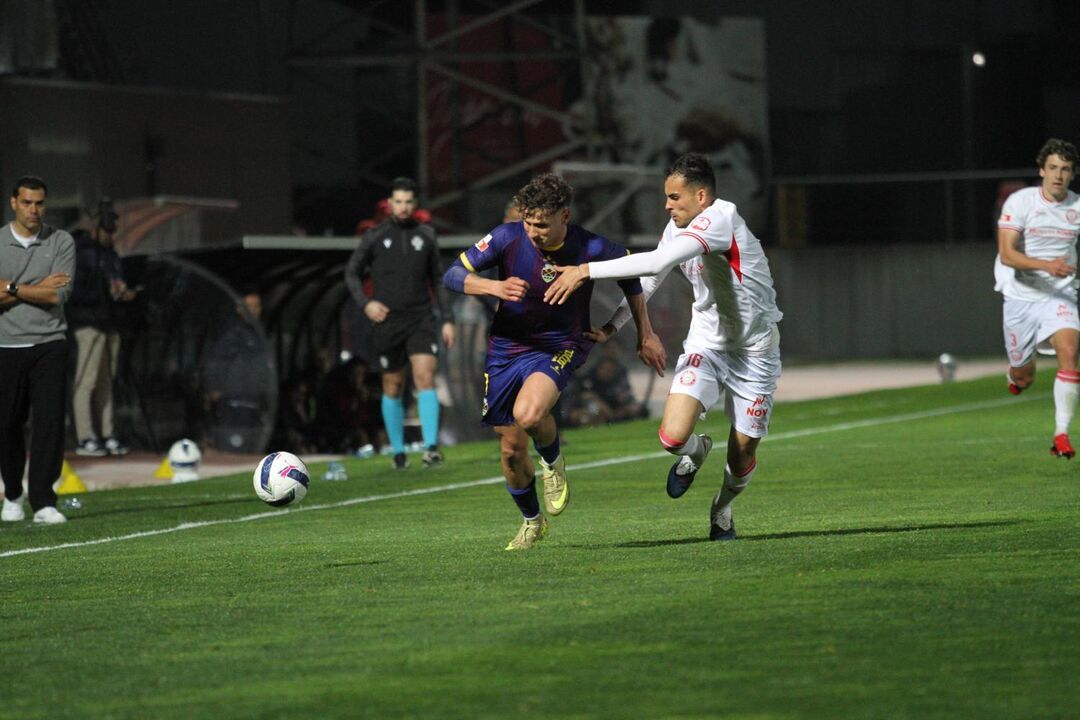 Jogo entre Chaves e U. Leiria com golos de Daniel Borges e Albert Lottin