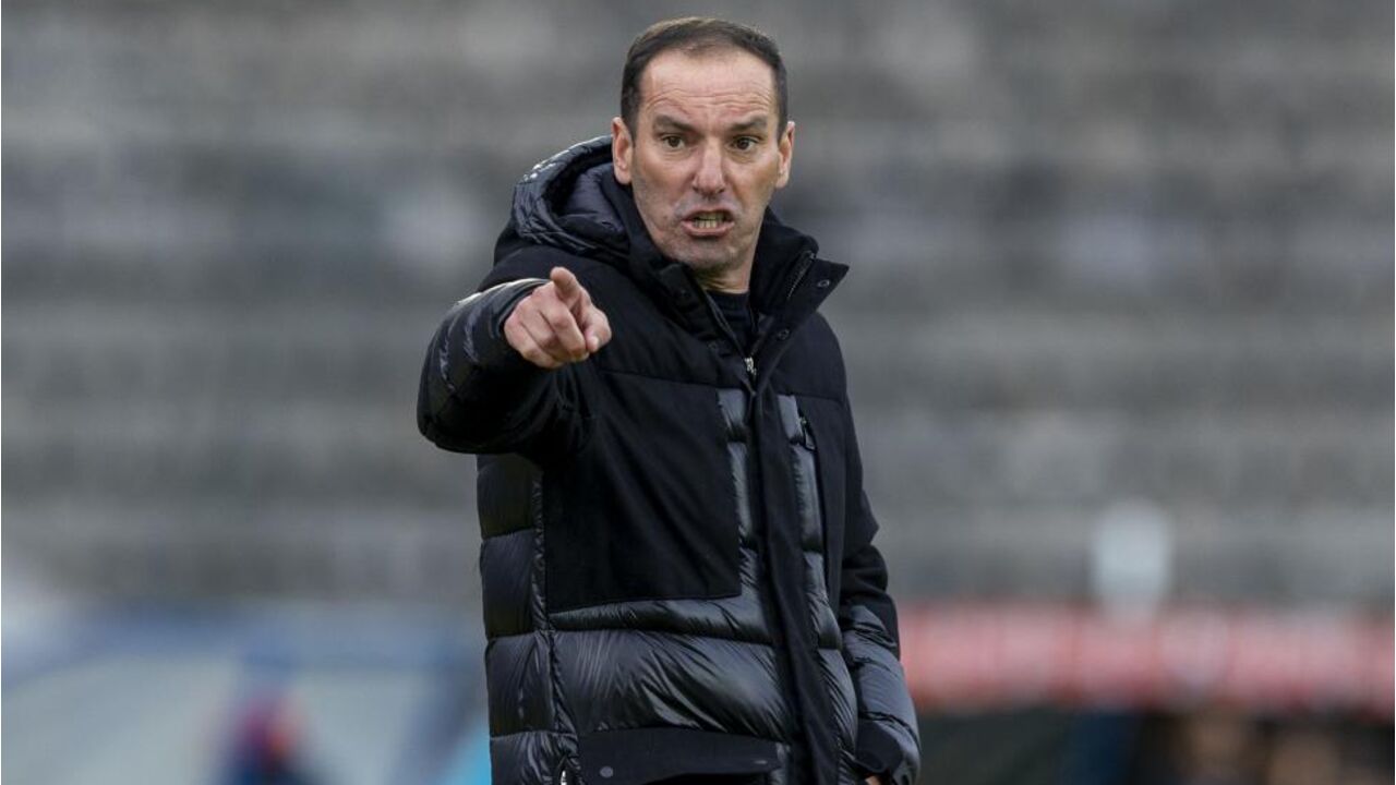 Petit, treinador do Santa Clara