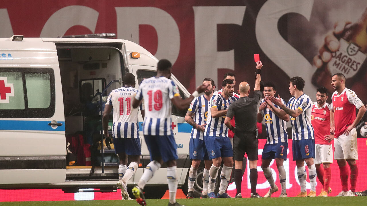 Luís Godinho recorda jogo entre FC Porto e Sp. Braga, no qual David Carmo partiu a perna