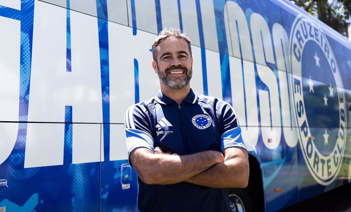 Artur Jorge confiante na apresentação pelo Cruzeiro: foco em vencer