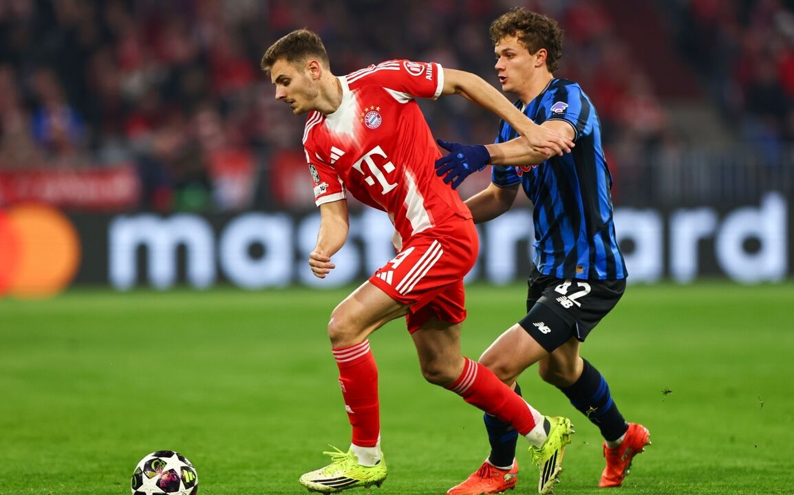 Stanisic, jogador do Bayern, recebe elogio de Olic e torna-se figura do clube