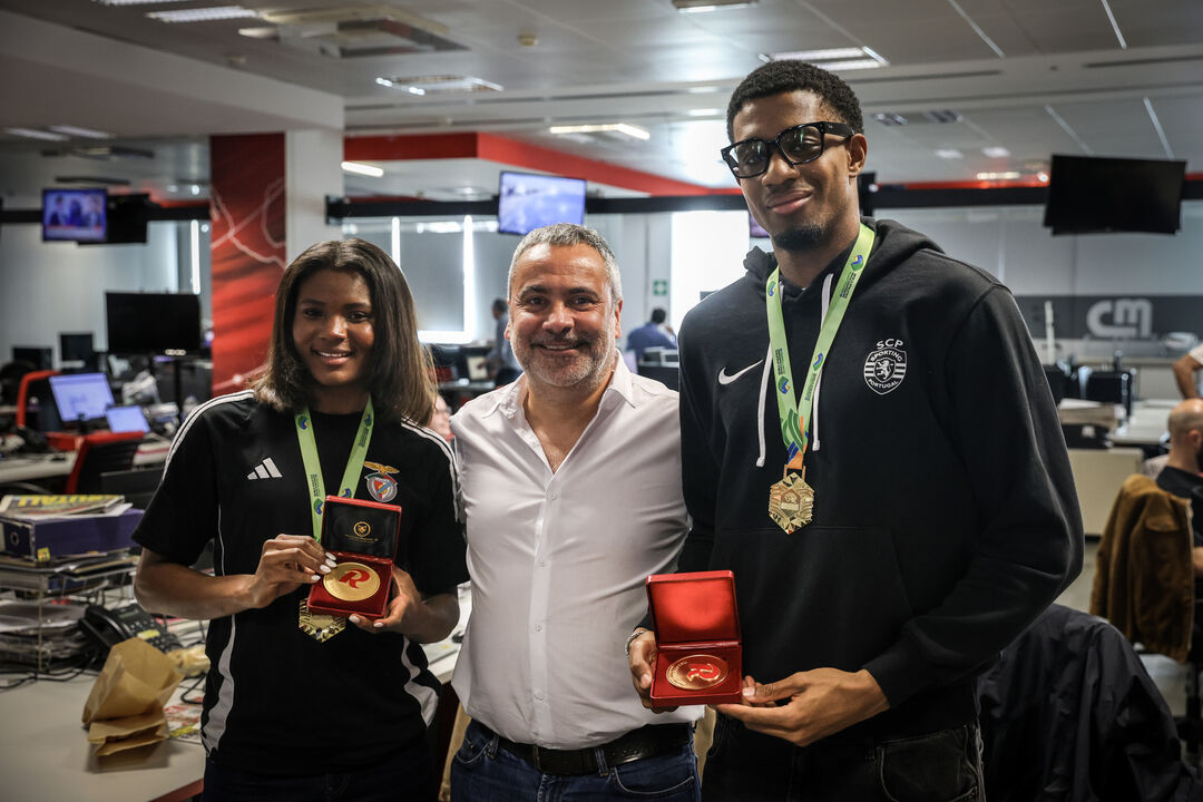 Atletas Agate de Sousa e Gerson Baldé celebram conquistas no Record