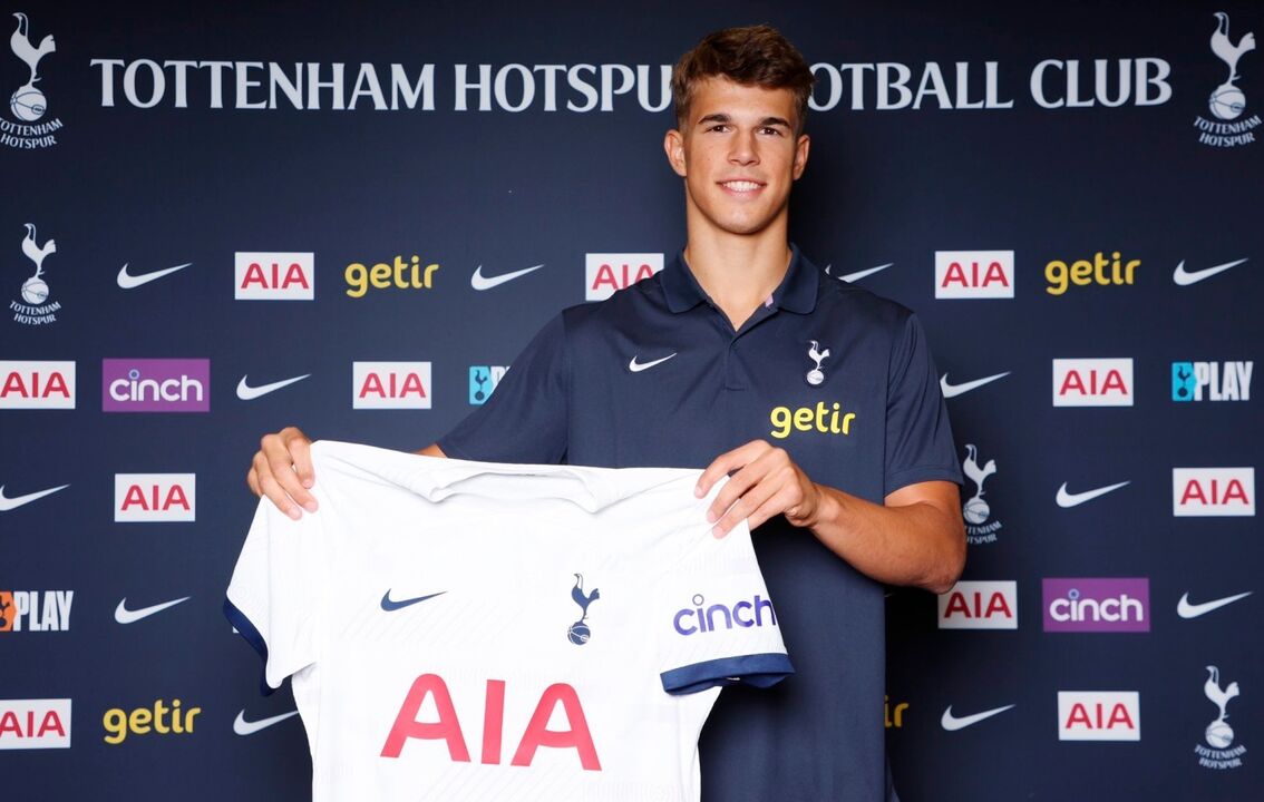 Vuskovic, central do Hamburgo, pode reforçar equipa espanhola