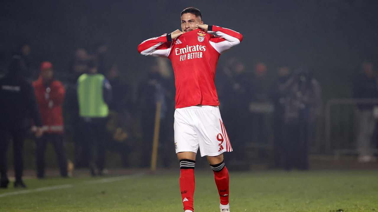 Ivanovic tremido e em avaliação até ao final da temporada