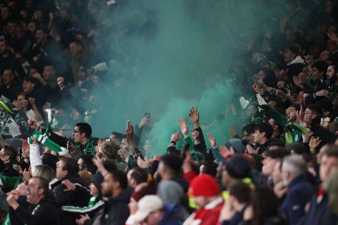 Os adeptos do Sporting na última visita ao Emirates, de boa memória, em 2023