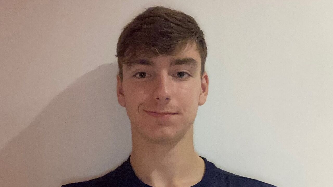 Adam Ankers morreu aos 17 anos