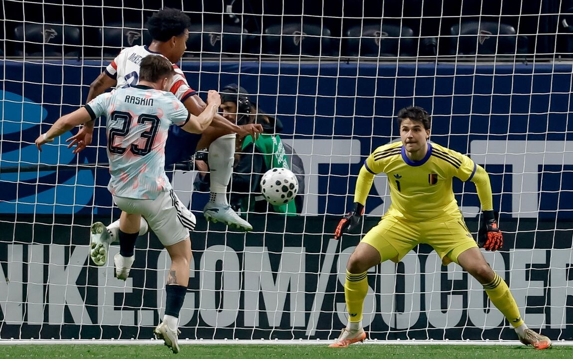 Lammens elogia Carrick após jogo