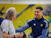 Cristiano Ronaldo e Jorge Jesus em momento descontraído no ginásio do Al Nassr