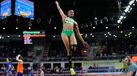 Agate de Sousa sagra-se campeã do mundo no salto em comprimento