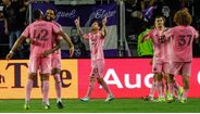 Messi celebra golo frente ao Orlando City