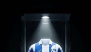 Camisola 'Presidente' do FC Porto, homenagem de adepto para adeptos