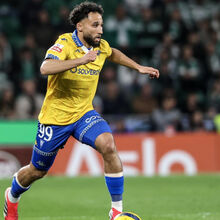 <![CDATA[ Sevilha interessado em Guitane: Estoril pede cinco milhões de euros ]]>