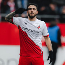 <![CDATA[ Oficial: Utrecht aciona opção de compra de Ángel Alarcón junto do FC Porto  ]]>