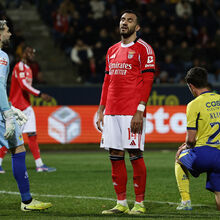 <![CDATA[ Pavlidis admite saída do Benfica: «Tenho de ver o que posso fazer de melhor por mim e pela minha carreira» ]]>