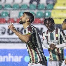 E. Amadora-Casa Pia, 4-0