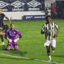 <![CDATA[ Abraham Marcus só sai por 4 milhões de euros ]]>