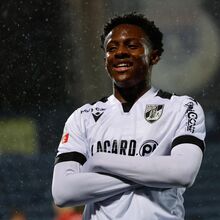 <![CDATA[ Quarteto de jovens alimenta valorização do plantel do V. Guimarães ]]>