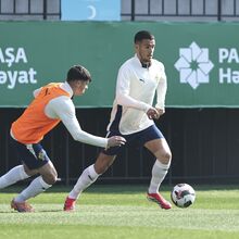 <![CDATA[ Gabriel Brás perspetiva duelo com o Azerbaijão: «Temos tudo para sair vitoriosos» ]]>