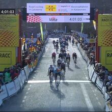 <![CDATA[ Volta à Catalunha: Ethan Vernon bate Dorian Godon na quarta etapa ]]>