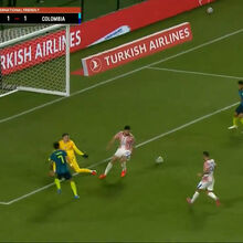 <![CDATA[ O inacreditável falhanço de Luis Suárez frente à Croácia: jogador do Sporting até levou as mãos à cabeça ]]>