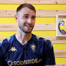 <![CDATA[ Ferro: «Benfica? Subi muito rápido e as coisas descambaram...» ]]>