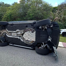 <![CDATA[ As imagens do estado em que ficou o carro de Tiger Woods após o acidente de viação na Florida ]]>