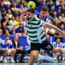 <![CDATA[ Diretor-geral das modalidades do FC Porto acusa: «Martim Costa agrediu um adepto» ]]>