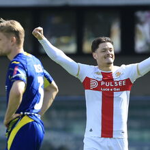 <![CDATA[ Vitinha: «Sempre adorei cavalos e no Génova sinto-me livre para correr e jogar» ]]>