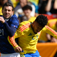 <![CDATA[ «Temos de fazer uma autocrítica»: Luis Suárez desiludido após derrota contra a França ]]>