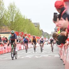 <![CDATA[ Franceses dominam Paris-Camembert com Iúri Leitão em 52.º ]]>