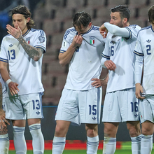 <![CDATA[ Caos na seleção italiana já faz vítimas: presidente da Federação apresenta demissão ]]>