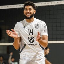 <![CDATA[ V. Guimarães vence A. Espinho e vai defrontar o Sporting nas meias-finais do playoff ]]>