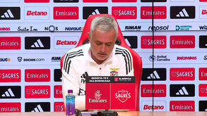 Mourinho e a ausência das conferências: «Se estás impedido de ir ao balneário, por que razão ir?»