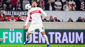 Tiago Tomás assiste na goleada do Estugarda frente ao Wolfsbrugo 