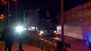 O momento em que o autocarro do FC Porto chegou a Alvalade