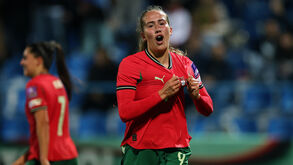 Carolina Santiago festeja primeiro golo com a camisola de Portugal