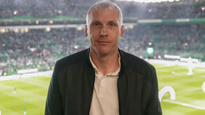Mathieu em Alvalade a ver o Sporting-FC Porto