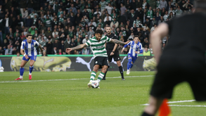 O momento em que Luis Suárez bateu o penálti que decidiu o clássico na Taça