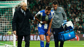 Bednarek lesionou-se frente ao Sporting