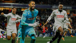 Jogadores do Nice a celebrar 