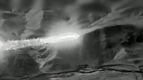 Israel divulga imagens de jato iraniano a ser abatido 