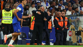 Francesco Farioli e José Mourinho reencontram-se no clássico na Luz