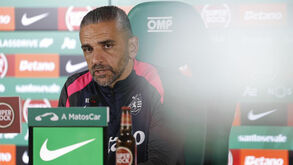 Em direto: siga a conferência de Rui Borges de antevisão ao jogo com o Estrela da Amadora