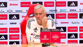 Mourinho: «Ainda bem que não tivemos aquelas ajudas que são feias, tivemos alguns empurrões ao contrário»
