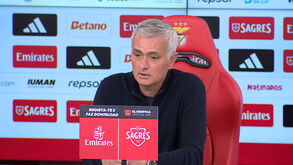 Mourinho: «O segundo golo que sofremos é absolutamente ridículo»