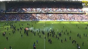 Old Firm ficou manchado pelos confrontos entre adeptos do Celtic e do Rangers