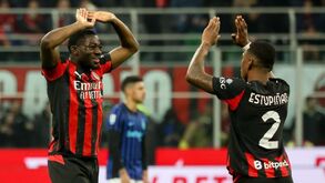 Milan vence Inter